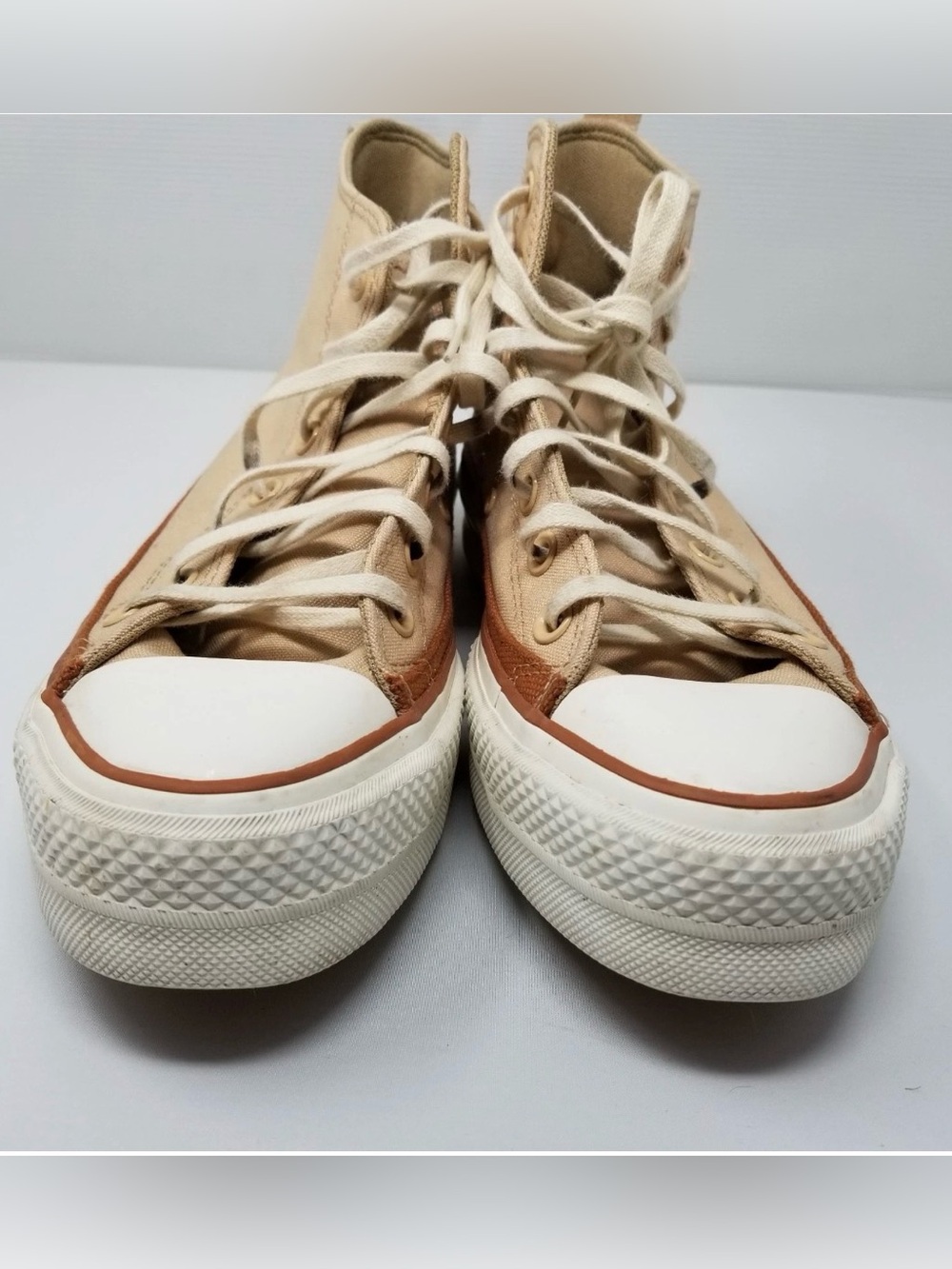 Converse Chuck Taylor All Star Lift Platform Chai Latte Hi Top in Beige & Brown - Picture 3 of 10